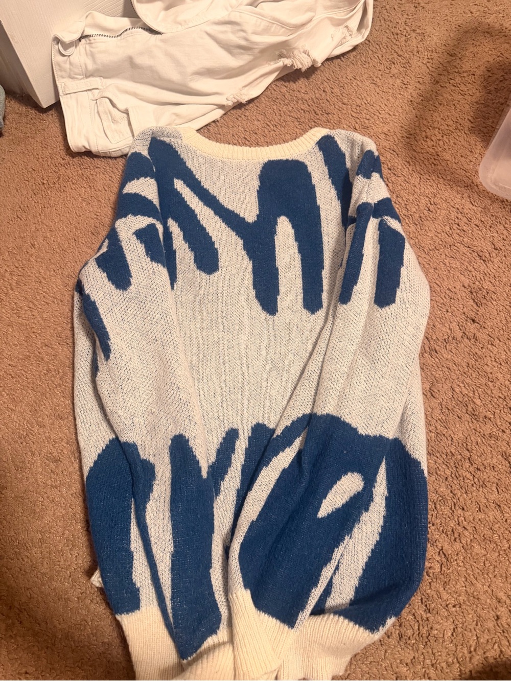 Women's Cream and Blue Abstract Knit Sweater